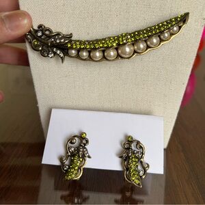 HEIDI DAUS "Peeped" Crystal and Faux Pearl Pea Pod Brooch with earrings